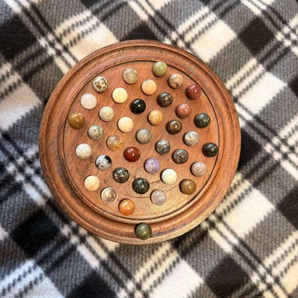 VTG Solitaire Board Game Set Semi-Precious Gemstone Stone Marbles Kenya Wood - Picture 2 of 8